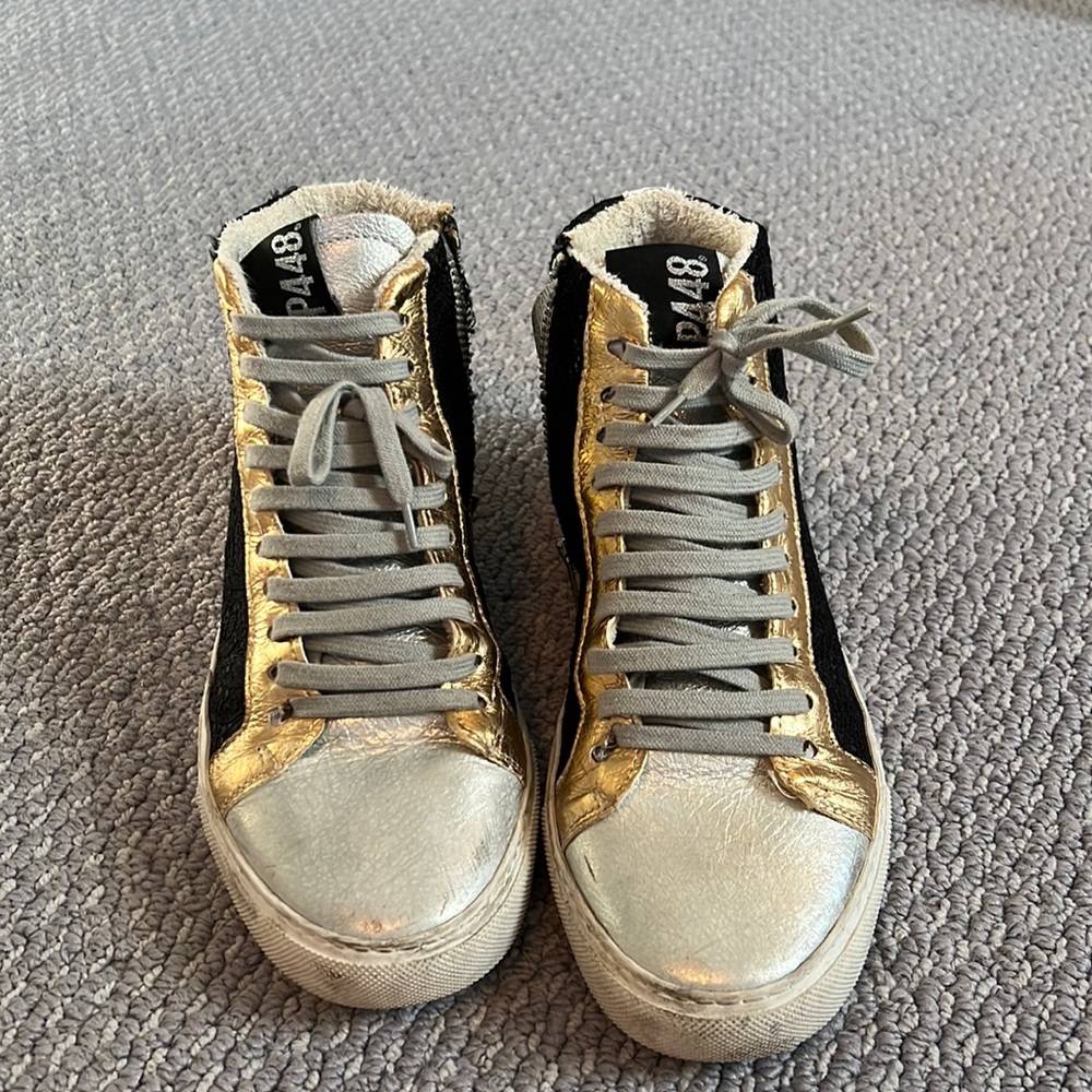 P448 Sneakers